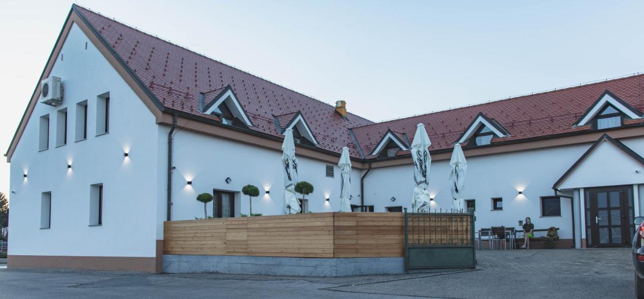 Guesthouse Janez Maribor Kültér fotó